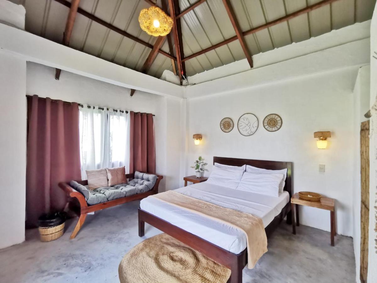 Yas Villas Homestay เจเนอรัลลูนา ภายนอก รูปภาพ